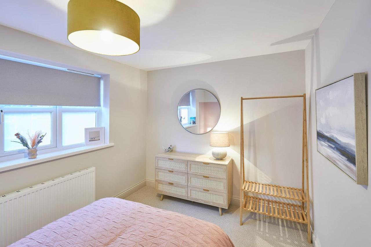 Host & Stay - 'Salty' Seaview Saltburn-by-the-Sea Exterior foto